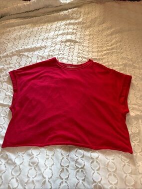 SHEIN Red Boxy Crop Tee